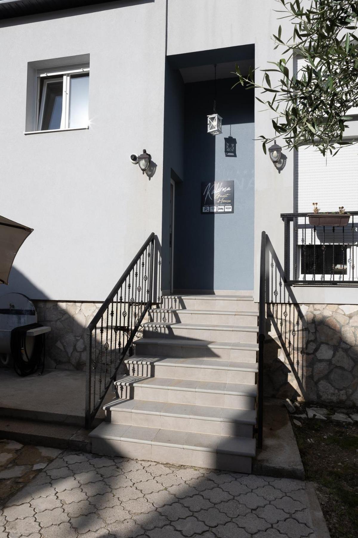 Kaldrma Guesthouse Mostar Exterior photo